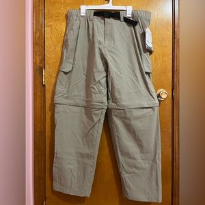 NEW Men’s Rustic Ridge Olive Green Convertible Zip-Off Hiking Cargo Pants. 2X.